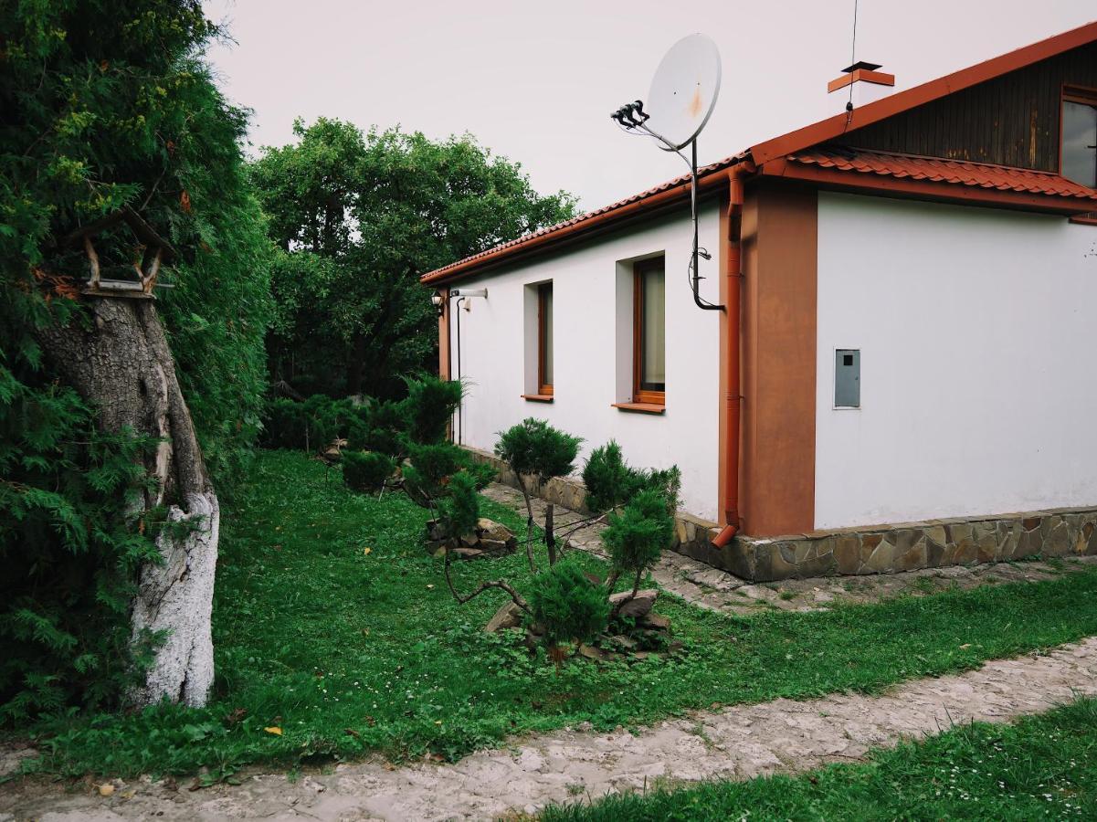 Sadyba Pochayiv Villa Pochaiv Exterior foto