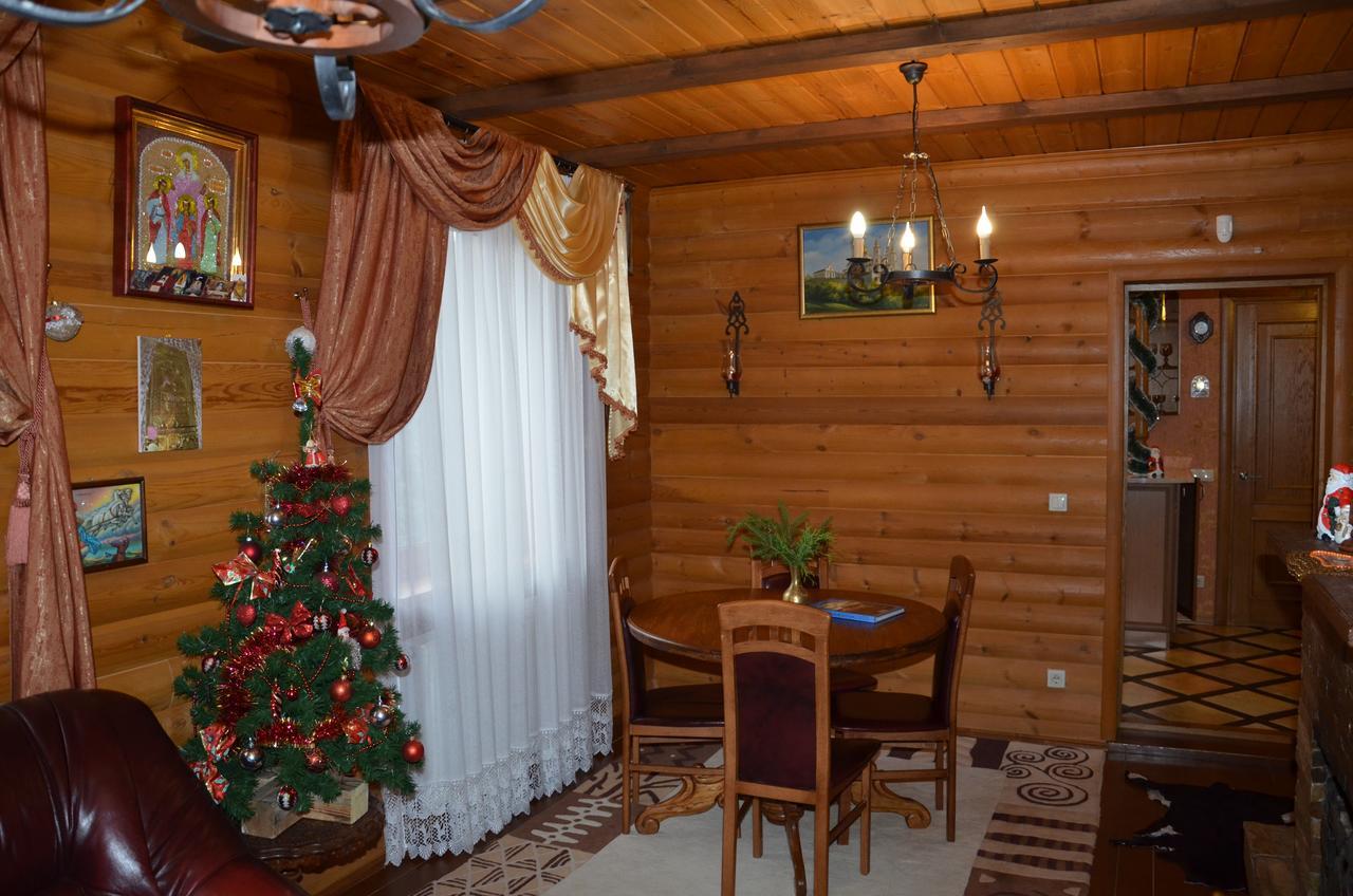 Sadyba Pochayiv Villa Pochaiv Exterior foto
